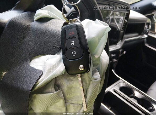1FTEW2LP1TKD81746 2026 FORD F150 Gray Widok deski rozdzielczej