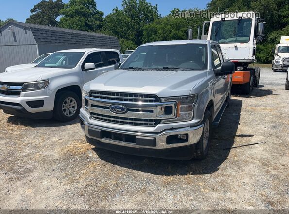 1FTEX1C52JKC68116 2018 FORD F150  Widok z przodu