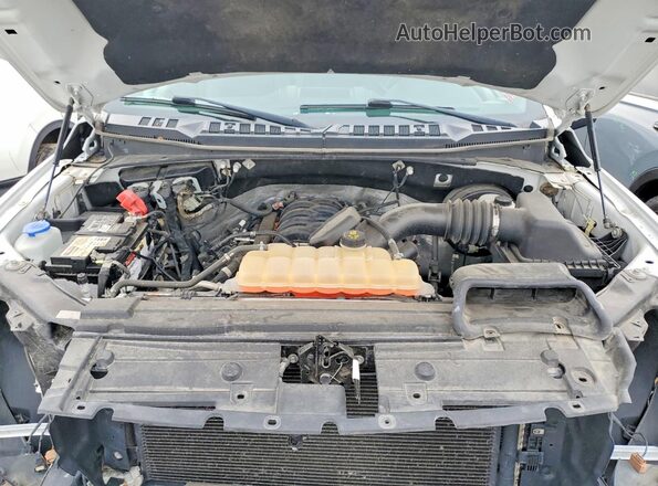 1FTEX1C55JKD86273 2018 FORD F150 White Vista interior trasera