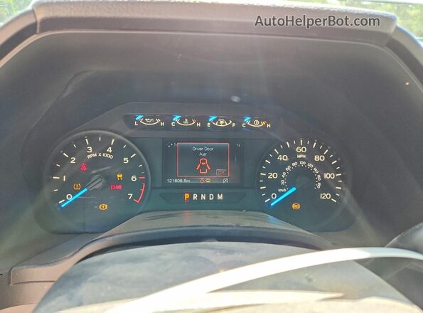 1FTEX1C56JFB72983 2018 FORD F150 White 