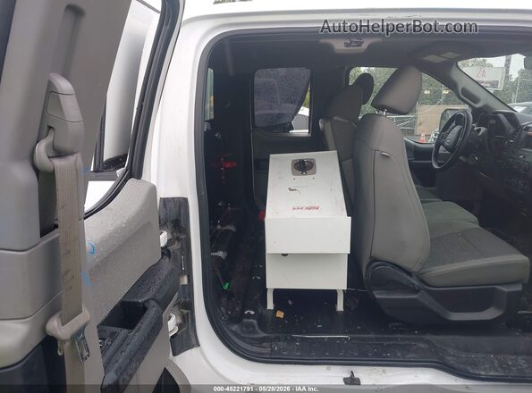 1FTEX1C87HKE24171 2017 FORD F150 Белый 