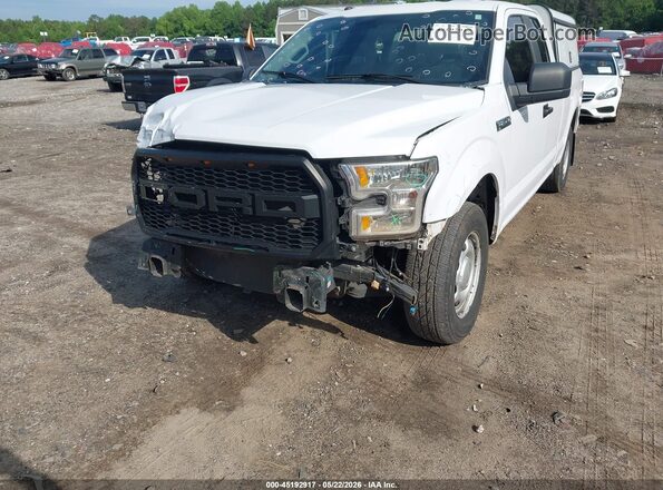 1FTEX1C8XHKD47277 2017 FORD F150 White Front view
