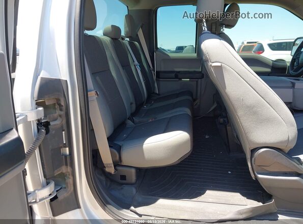 1FTEX1CB4JKF54491 2018 FORD F150 Silver Вид наклейки з VIN-кодом