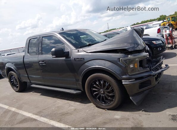 1FTEX1CP9JKD78274 2018 FORD F150 Gray Vista interior trasera