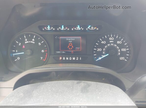 1FTEX1EF2GKD92580 2016 FORD F150 White Vista de los asientos traseros
