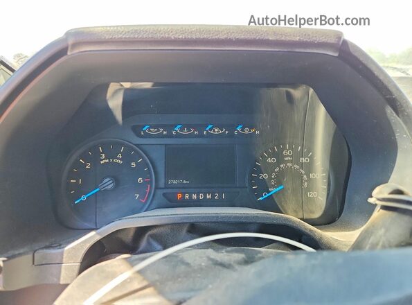 1FTEX1EP0GFA75799 2016 FORD F150 Белый Вид щитка приборов