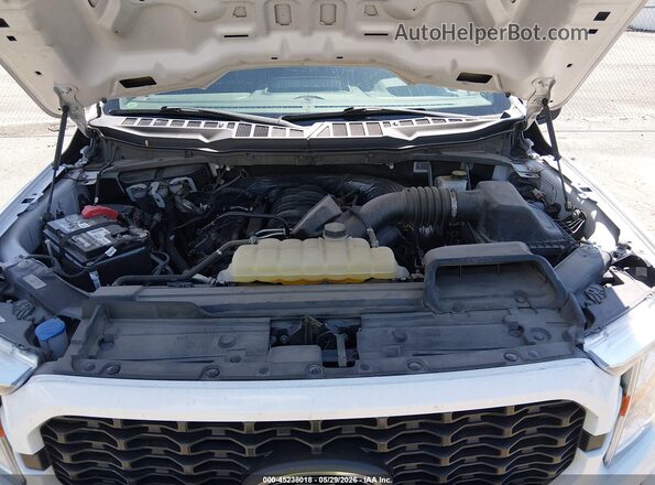 1FTFW1E53NFB72658 2022 FORD F150 White Հետևի տեսք