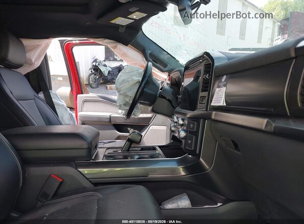 1FTFW1EDXNFB54522 2022 FORD F150 Red Widok wnętrza z przodu