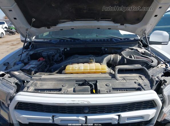 1FTFW1RG1JFE25854 2018 FORD F150 White Հետևի տեսք