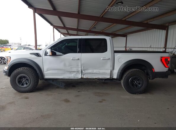 1FTFW1RG4NFC44401 2022 FORD F150 White Панорамний вид салону 360°