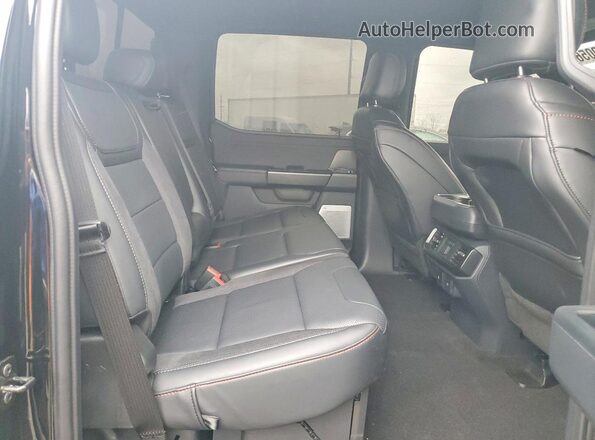 1FTFW1RG7TFA44853 2026 FORD F150 Black Հետևի նստատեղերի տեսք