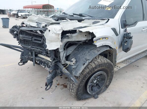 1FTFW1RG8HFC50397 2017 FORD F150 Серебряный Вид спереди