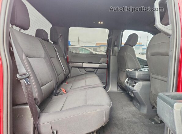 1FTFW3L52SKE17824 2025 FORD F150 Красный Вид задних сидений