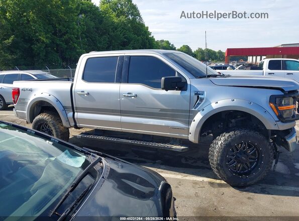 1FTFW3LD1RFA04772 2024 FORD F150 Silver Widok wnętrza z tyłu