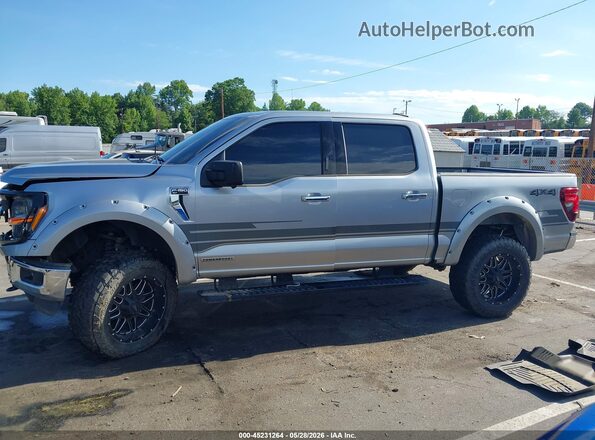 1FTFW3LD1RFA04772 2024 FORD F150 Silver Widok wnętrza 360 stopni