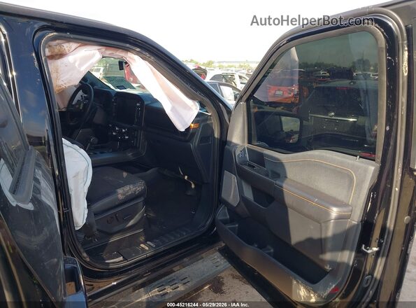 1FTFW4L51SFC40018 2025 FORD F150 Black Вид салону спереду