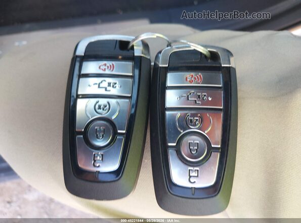 1FTFW7LD6SFC37477 2025 FORD F150 Gray Առջևի վահանակի տեսք