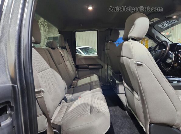 1FTFX1E52JKF96976 2018 FORD F150 Gray 