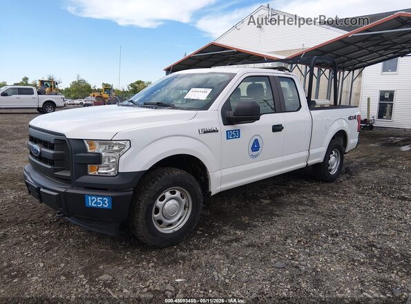 1FTFX1EFXHFB23676 2017 FORD F150 White Vista tres cuartos delantera izquierda