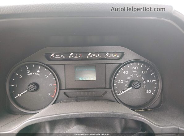 1FTMF1C53KKC90299 2019 FORD F150 White Vista de los asientos traseros
