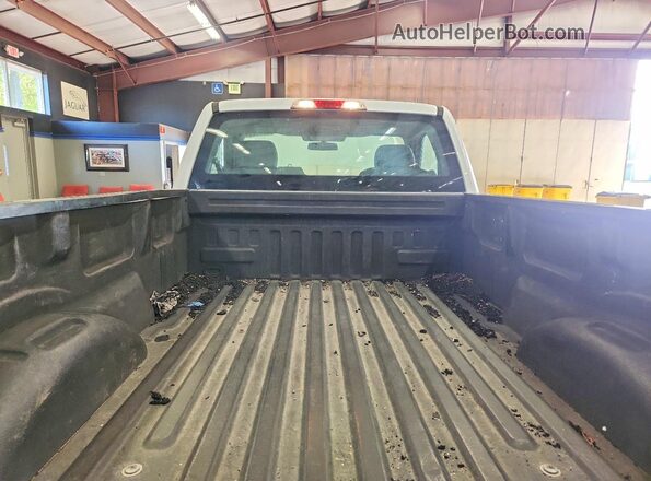 1FTMF1C89GKF37990 2016 FORD F150 White Вид задніх сидінь