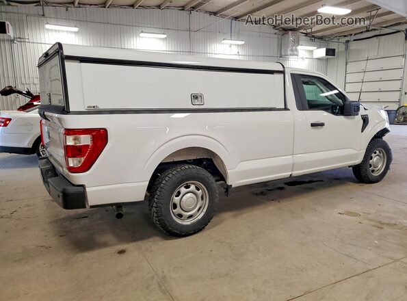 1FTMF1CB1PKE69390 2023 FORD F150 White Задня права чверть
