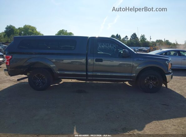 1FTMF1CB9JKF51147 2018 FORD F150 Gray Vista interior trasera