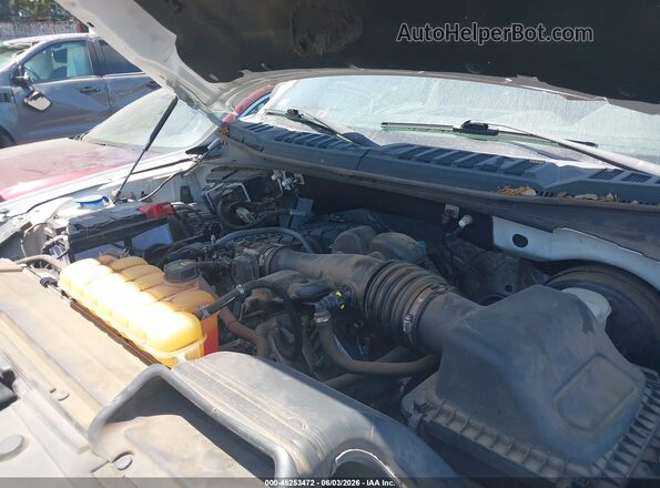 1FTMF1CBXJKE02598 2018 FORD F150 White Вид ззаду