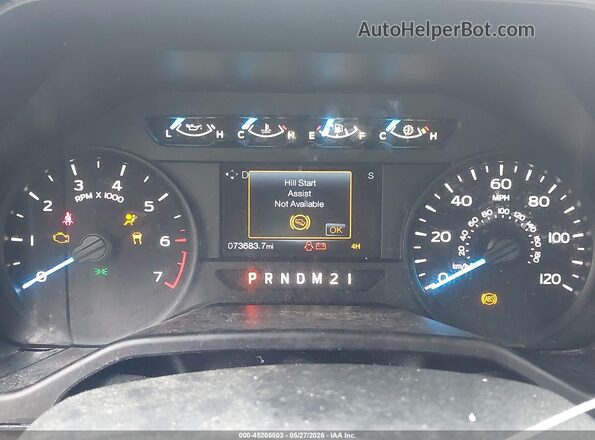 1FTMF1EP9GKF93223 2016 FORD F150 Red Widok tylnych siedzeń