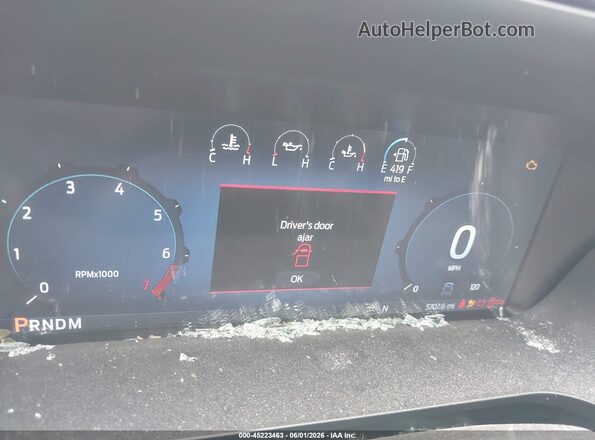 1FTMF1KP0SKE94030 2025 FORD F150 White Vista de los asientos traseros