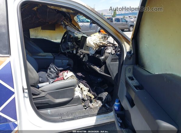 1FTMF1KP5RKD21257 2024 FORD F150 White Vista interior delantera