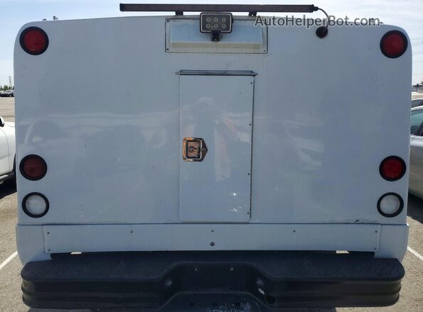 1FTNF1CG3JKC11072 2018 FORD F150 White Rear seats view