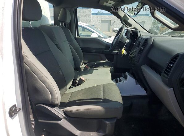 1FTNF1CG3JKC11072 2018 FORD F150 White Rear interior view