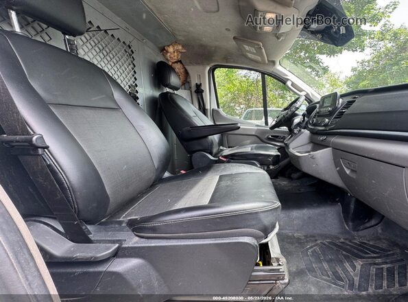 1FTYE1Y83MKA02436 2021 FORD TRANSIT-150 White Вид салону спереду