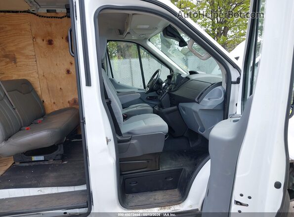 1FTYE2CG1GKA43012 2016 FORD TRANSIT-150 White Вид салону спереду