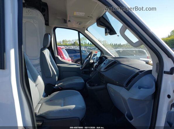 1FTYE2CM4GKA00628 2016 FORD TRANSIT-150 White Սալոնի դիմացի տեսք