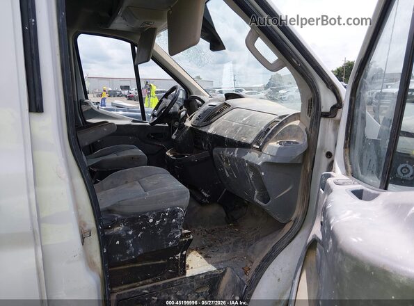 1FTYE2CV5GKA77467 2016 FORD TRANSIT-150 White Սալոնի դիմացի տեսք
