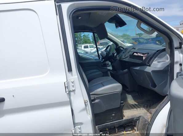 1FTYE9ZM6GKB32256 2016 FORD TRANSIT-150 White Front interior view