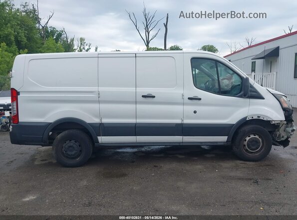 1FTYR1ZM9HKA51713 2017 FORD TRANSIT-250 White Rear interior view
