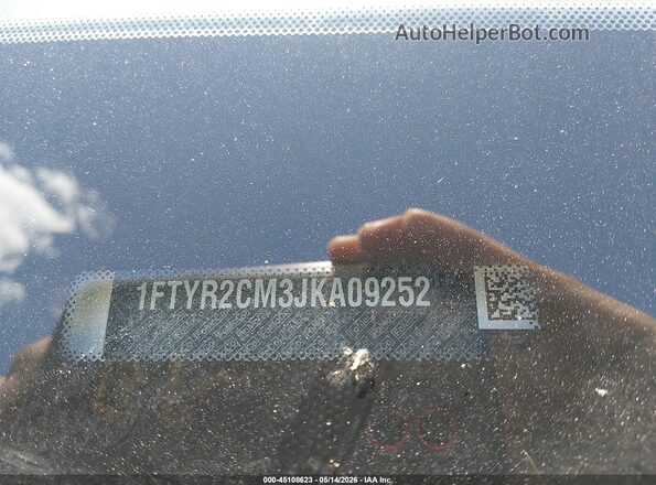 1FTYR2CM3JKA09252 2018 FORD TRANSIT-250 White Widok komory silnika