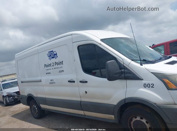 1FTYR2CMXGKB31096 2016 FORD TRANSIT-250 White Вид задньої частини салону