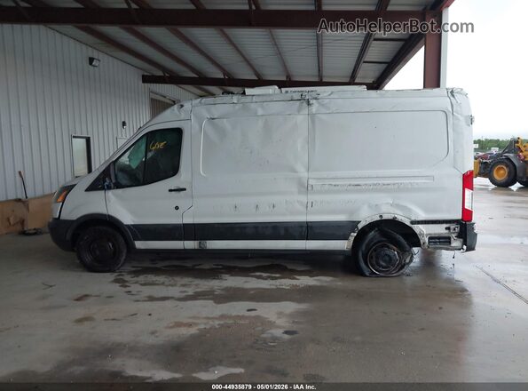 1FTYR2CMXJKA67407 2018 FORD TRANSIT-250 White Rear interior view