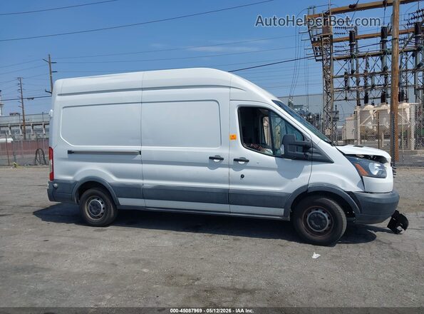 1FTYR2XG0JKB20068 2018 FORD TRANSIT-250 White Rear interior view