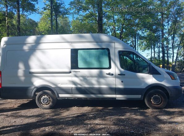 1FTYR3XM0GKB02111 2016 FORD TRANSIT-250 White Rear interior view