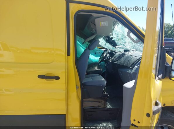1FTYR3XM6KKA24832 2019 FORD TRANSIT-250 Yellow Front interior view