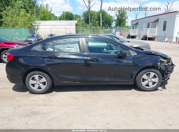 1G1BC5SM4J7118552 2018 CHEVROLET CRUZE Black Widok wnętrza z tyłu