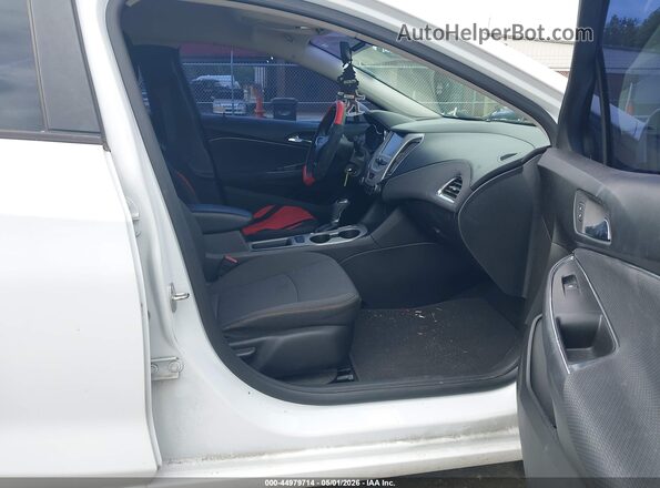 1G1BC5SM4J7141670 2018 CHEVROLET CRUZE White Вид салону спереду