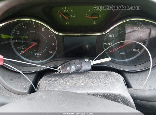 1G1BC5SM5H7187101 2017 CHEVROLET CRUZE Red Widok deski rozdzielczej