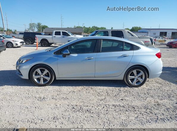 1G1BC5SM9J7127019 2018 CHEVROLET CRUZE Silver Widok wnętrza 360 stopni