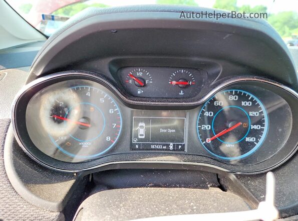 1G1BE5SM3H7134164 2017 CHEVROLET CRUZE Red Widok zestawu wskaźników